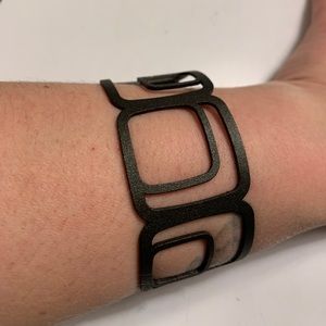 Adjustable  sparkly black geometric bracelet